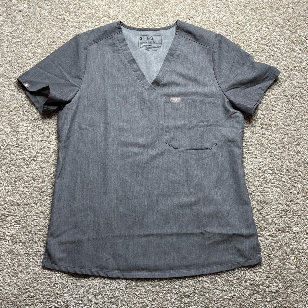 FIGS Catarina One Pocket Scrub Top